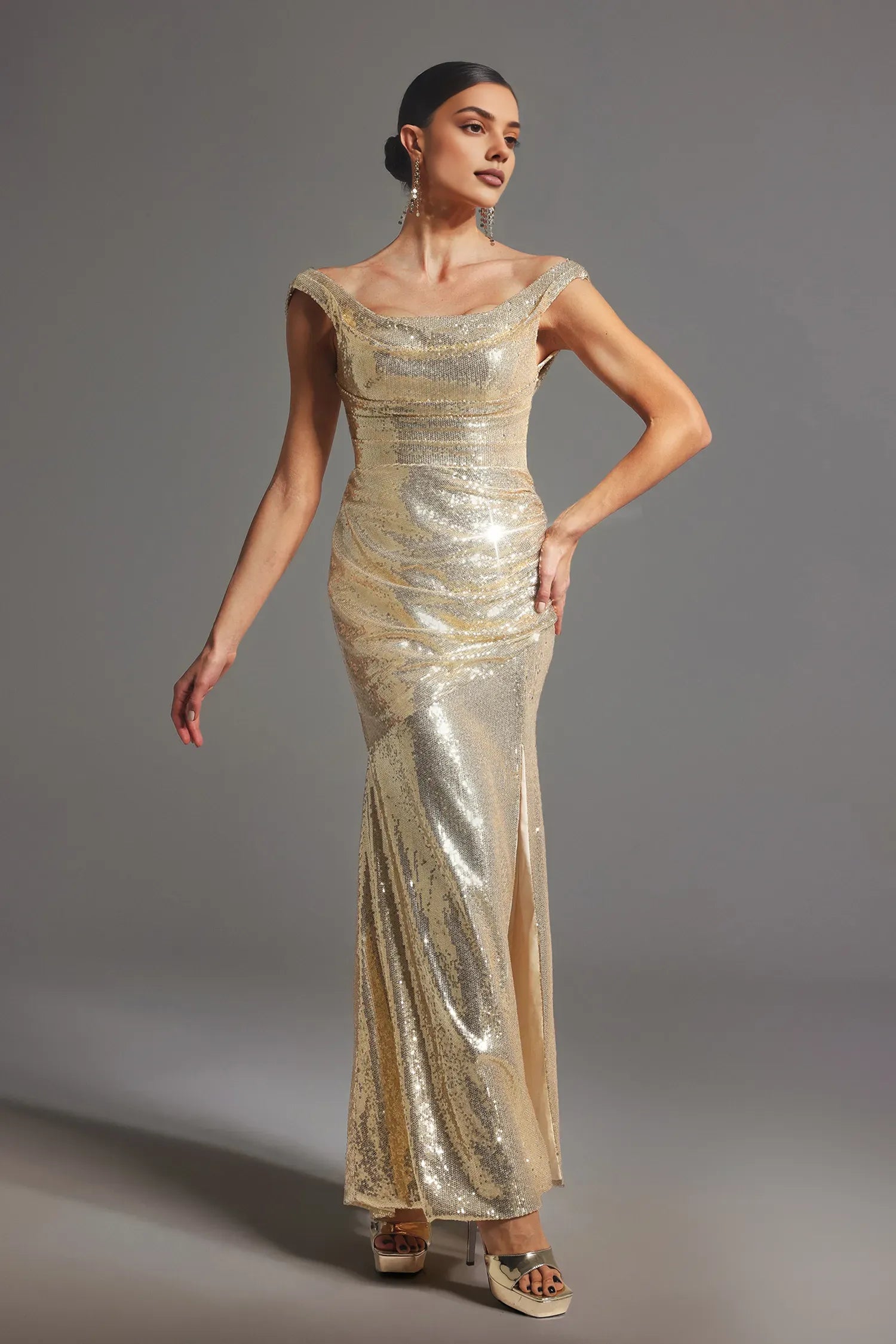 Robe Weitese Robe dorée sans manches Superbe robe longue à paillettes Robe moulante tendance dos nu Robe de bal